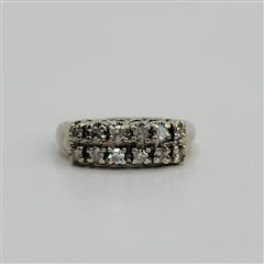 14K WHITE GOLD DIAMOND RING 3.4G SIZE 9